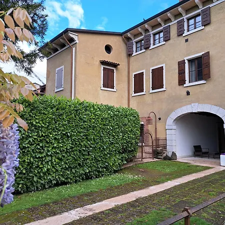Corte Violeti La Resela Pescantina