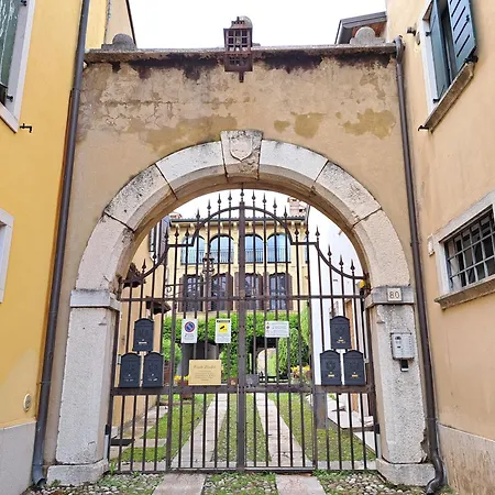 Corte Violeti La Resela 佩斯坎蒂那