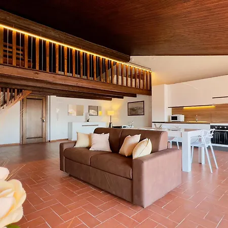 Apartment Corte Violeti La Resela *