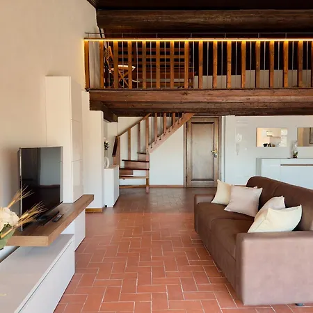 Apartment Corte Violeti La Resela *