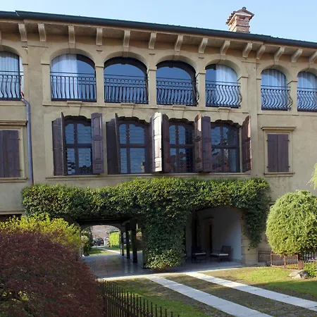 Apartment Corte Violeti La Resela *