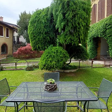 Apartment Corte Violeti La Resela *